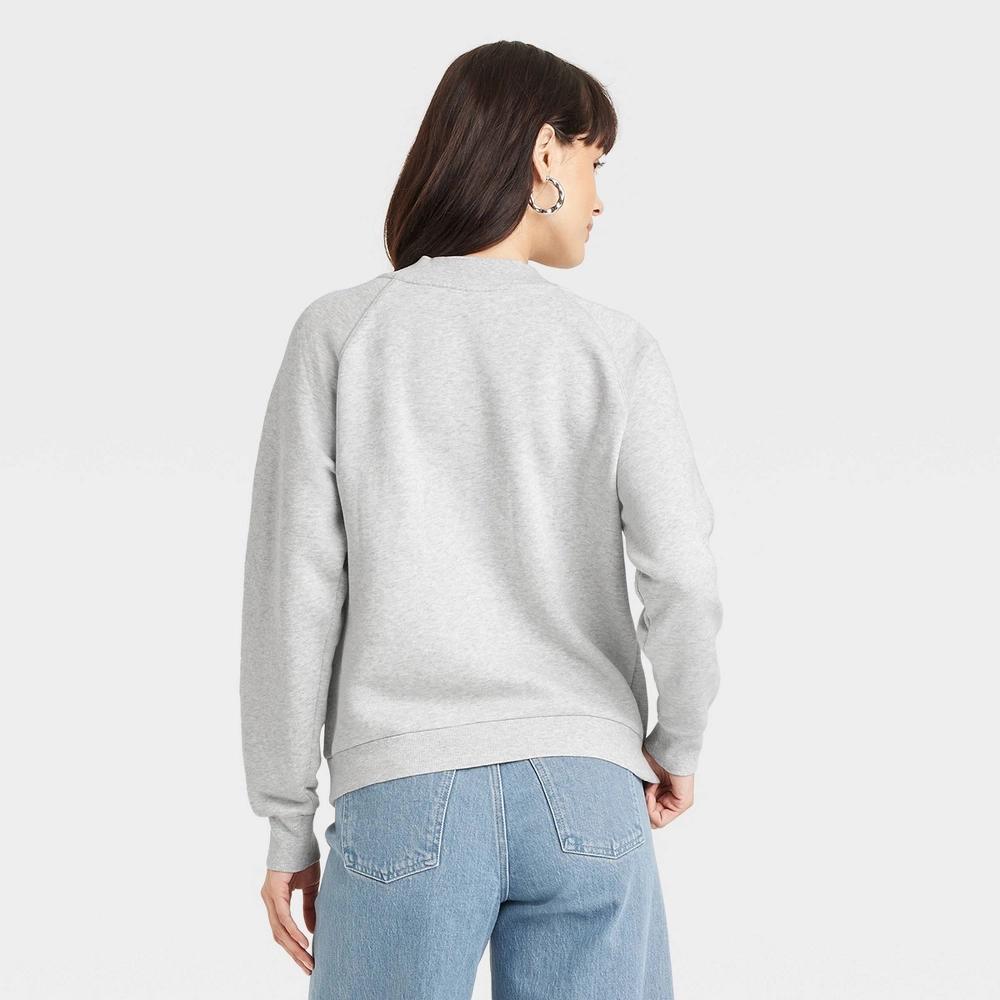 Women's Leisure Studio V-Neck Sweatshirt - Universal Thread™ Heather Gray XS Product Image