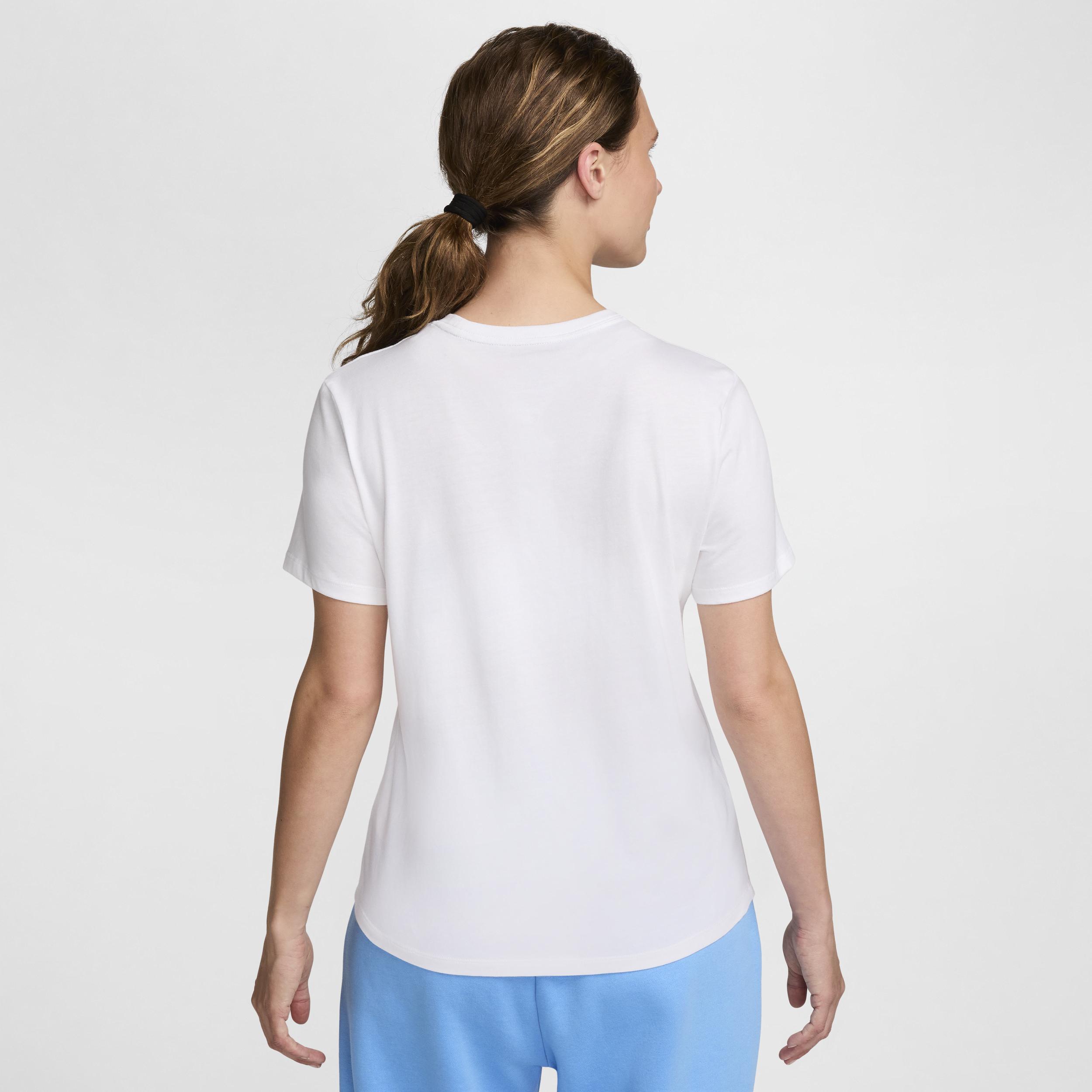 Team USA Essential Nike Womens T-Shirt Product Image