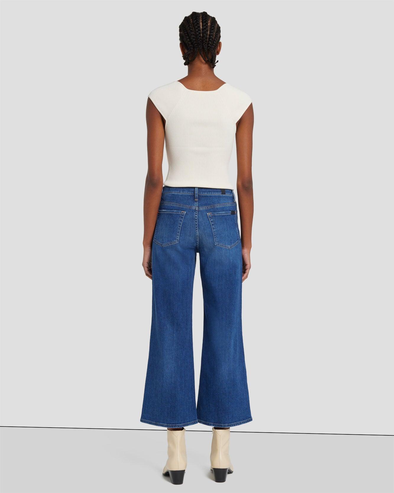 Slim Illusion Cropped Jo in Highline Female Product Image