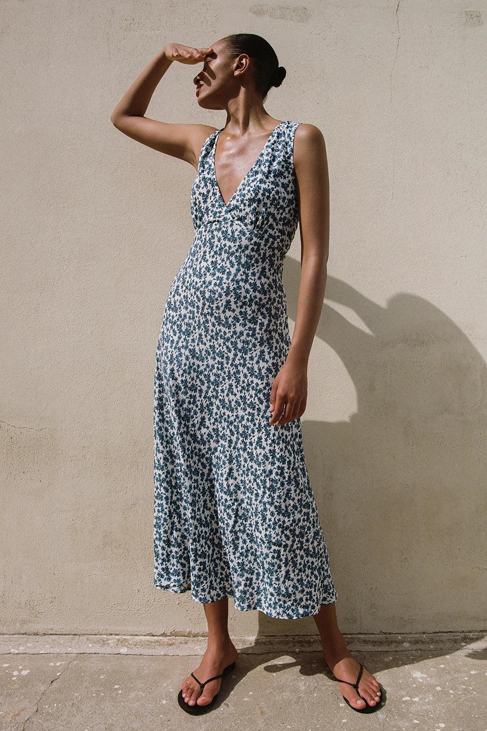 Valras Midi Dress Leilani Mid Blue Product Image