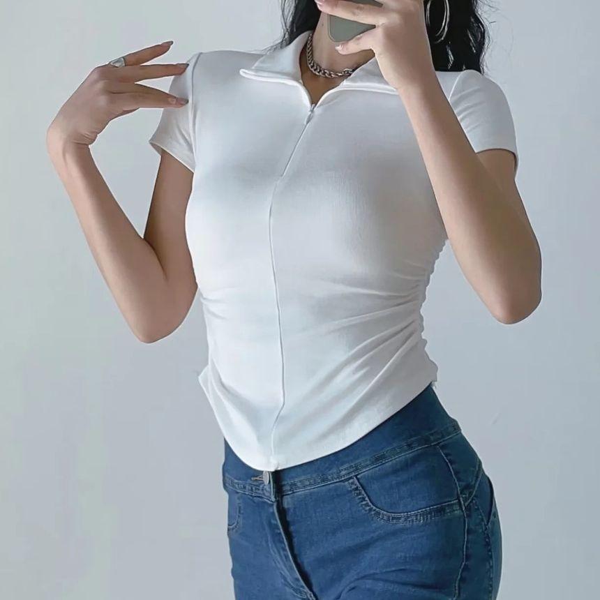 Short-Sleeve Stand Collar Plain Ruched Half Zip Tee Product Image