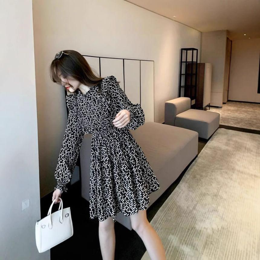 Puff-Sleeve Patterned Mini A-Line Dress Product Image