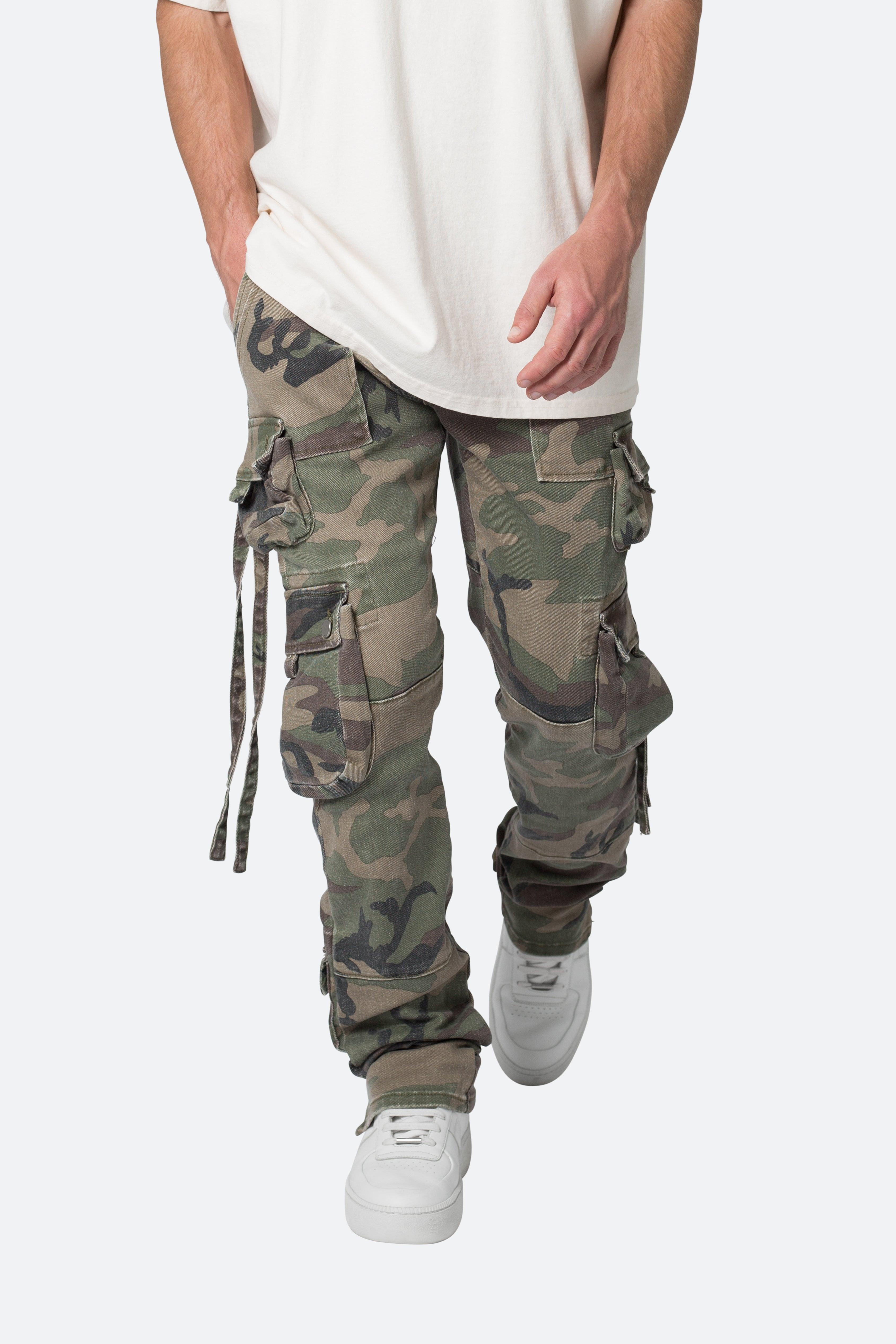 D152 Cargo Pants - Woodland Camo Product Image