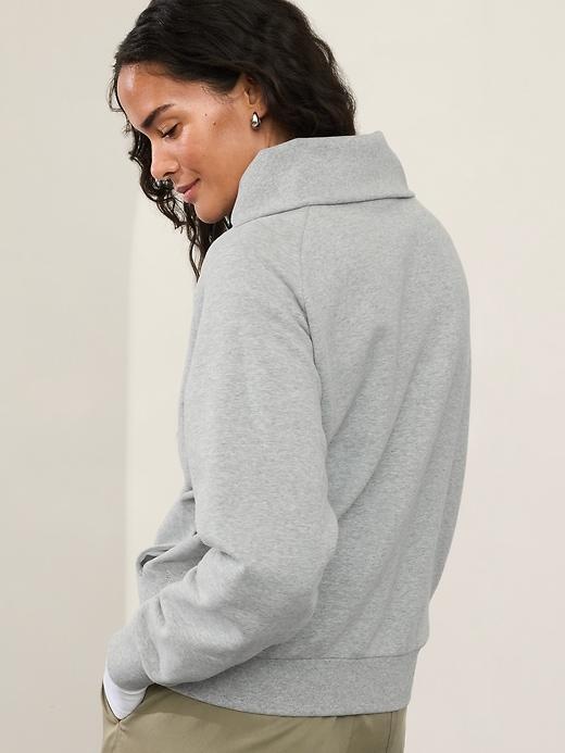 Easy Fleece 1/4 Zip Sweatshirt Product Image