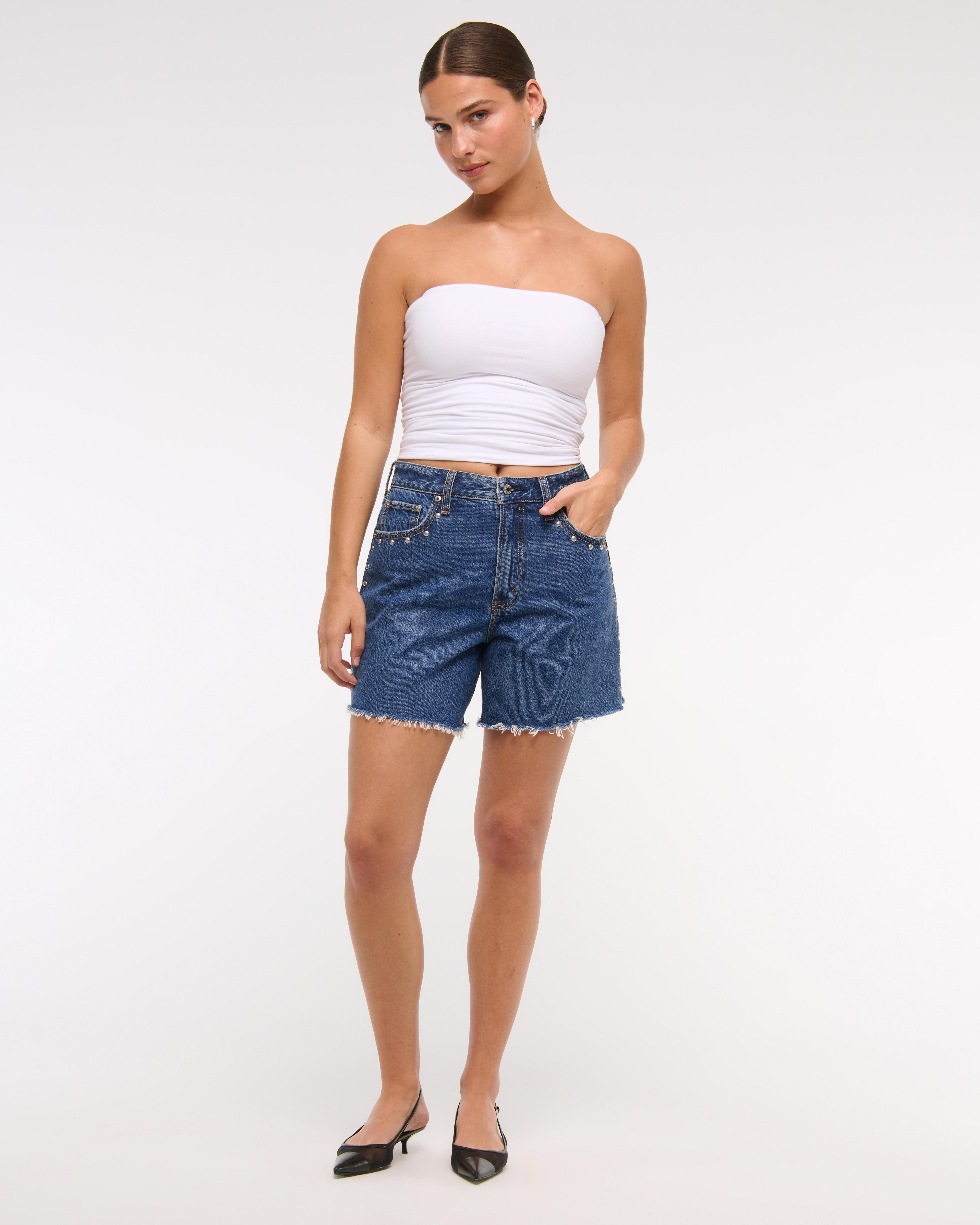 Curve Love High Rise Loose Short Product Image