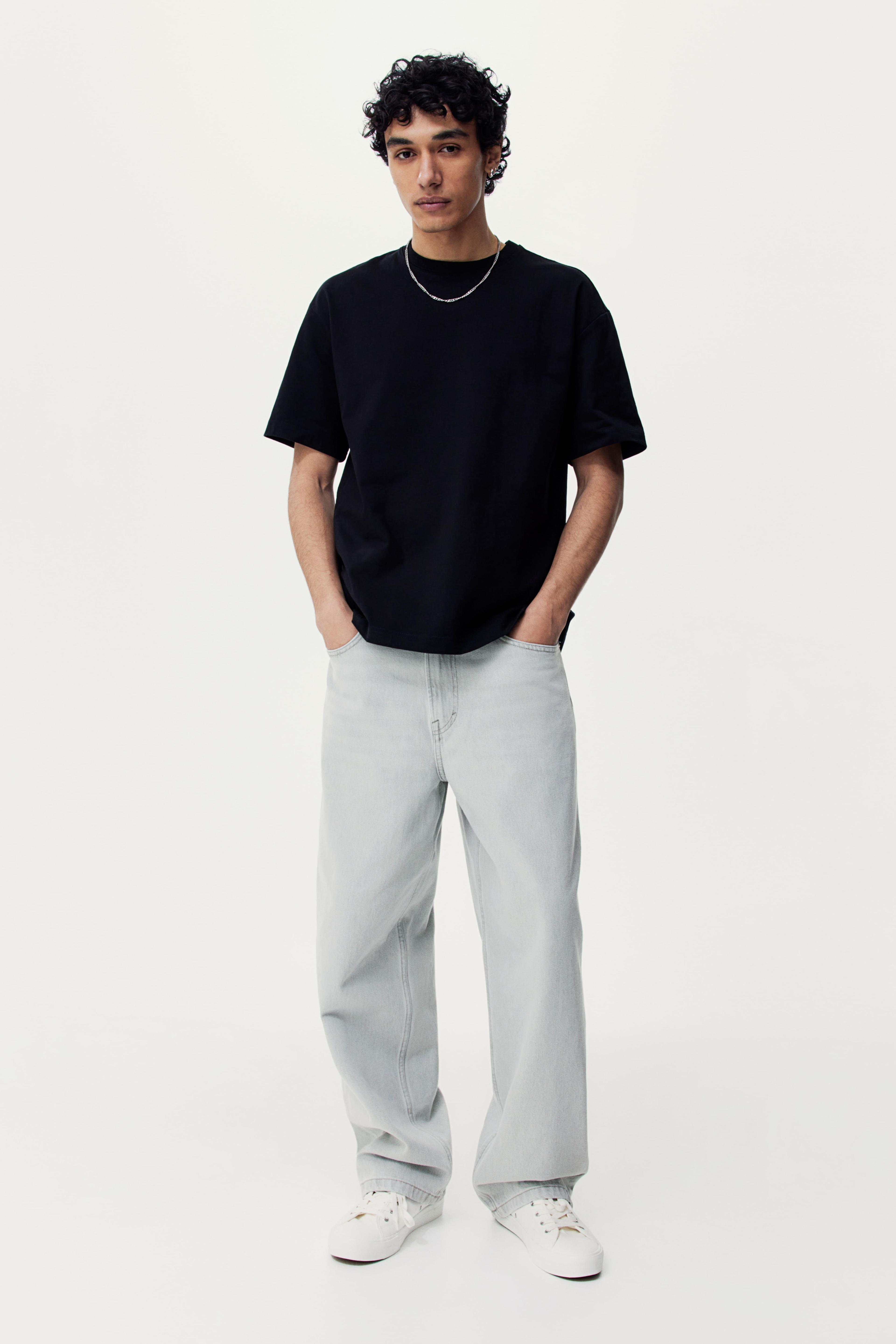 Baggy Jeans Product Image