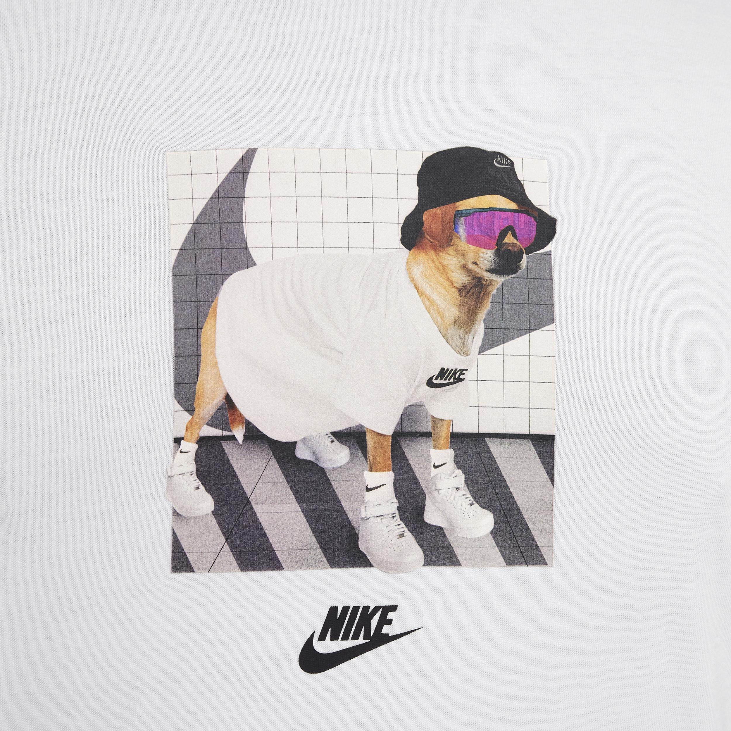 Men's Nike Sportswear T-Shirt Product Image