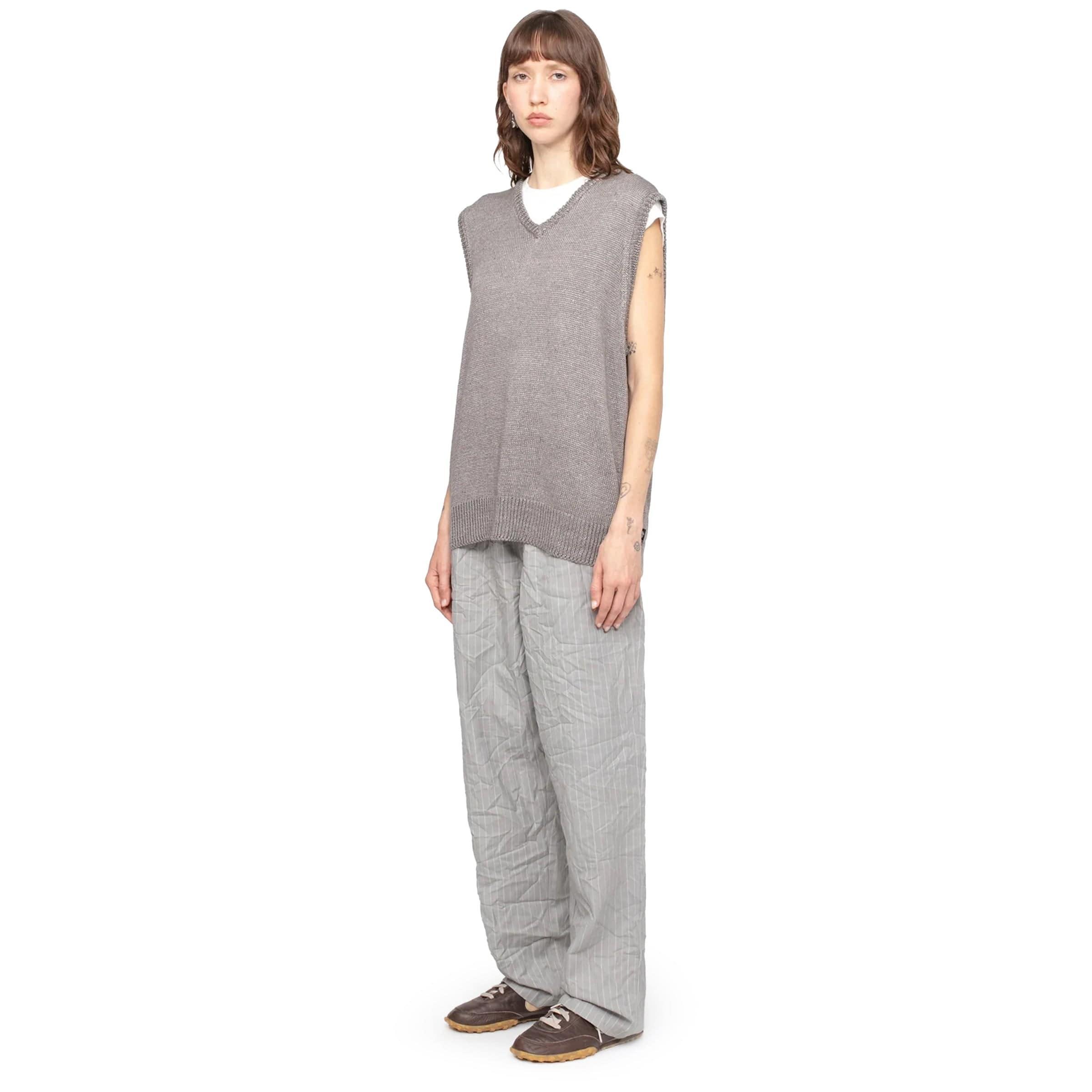 LOOSE KNIT LINEN VEST Product Image