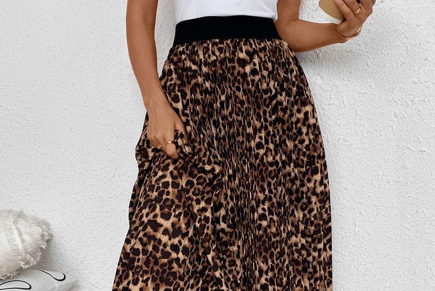 High Waist Leopard Print Accordion Pleated Maxi A-Line Skirt Product Image