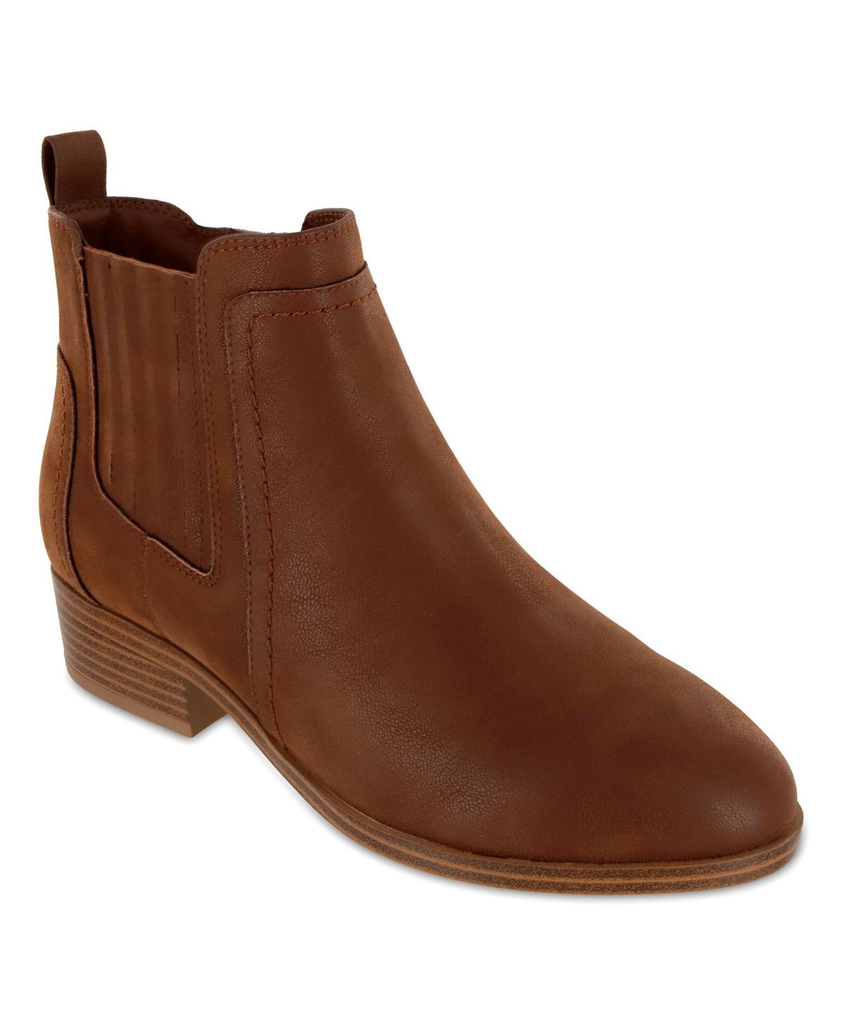 Mia Womens Belle Ankle Booties Product Image