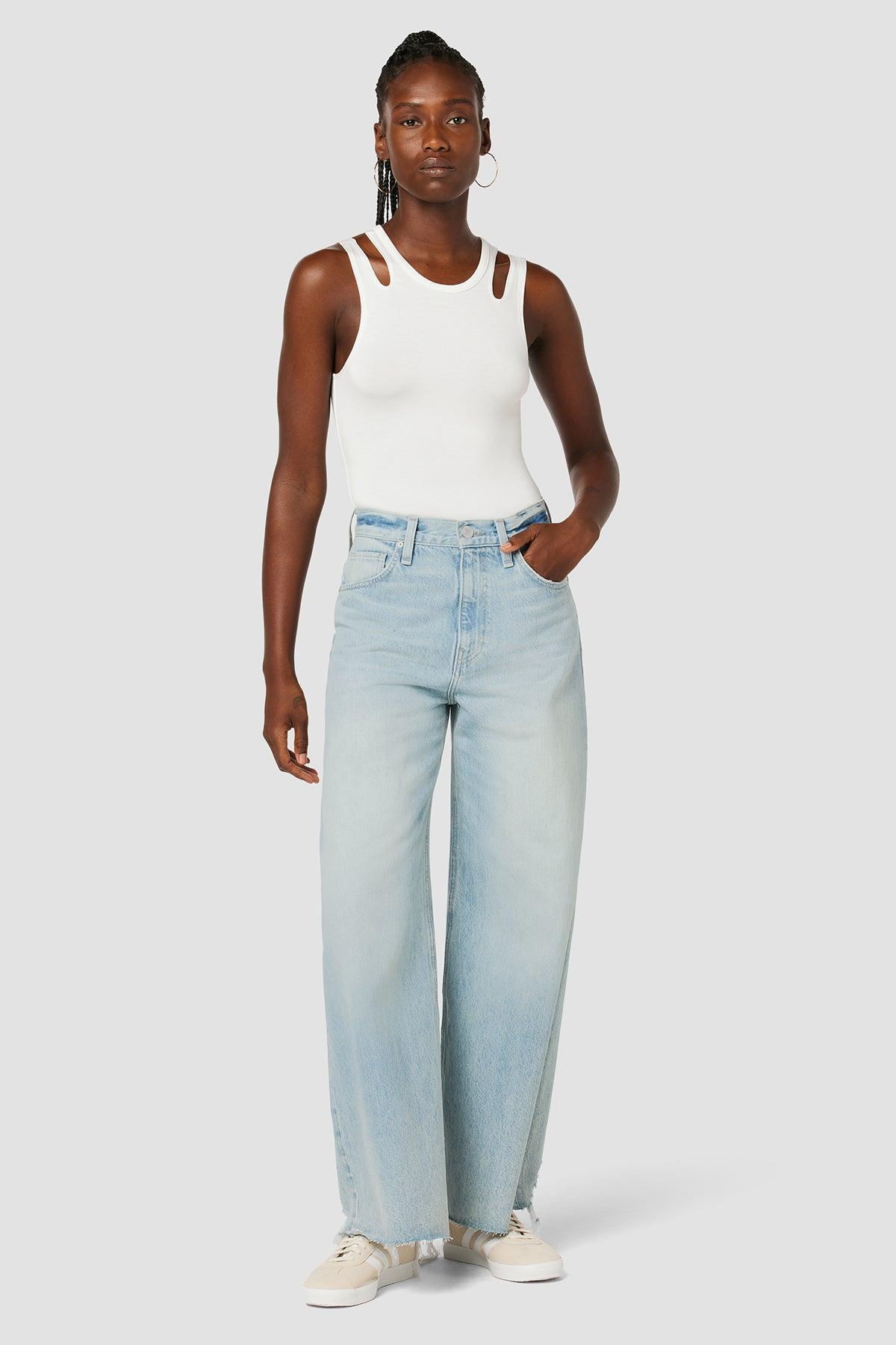 James High-Rise Wide Leg Barefoot Jean Female Product Image