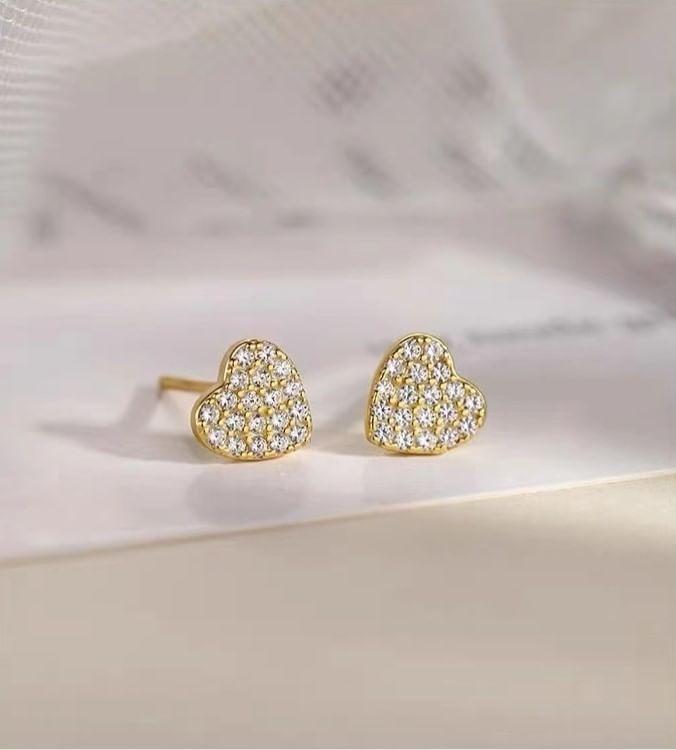 925 Sterling Silver Heart Stud Earring Product Image