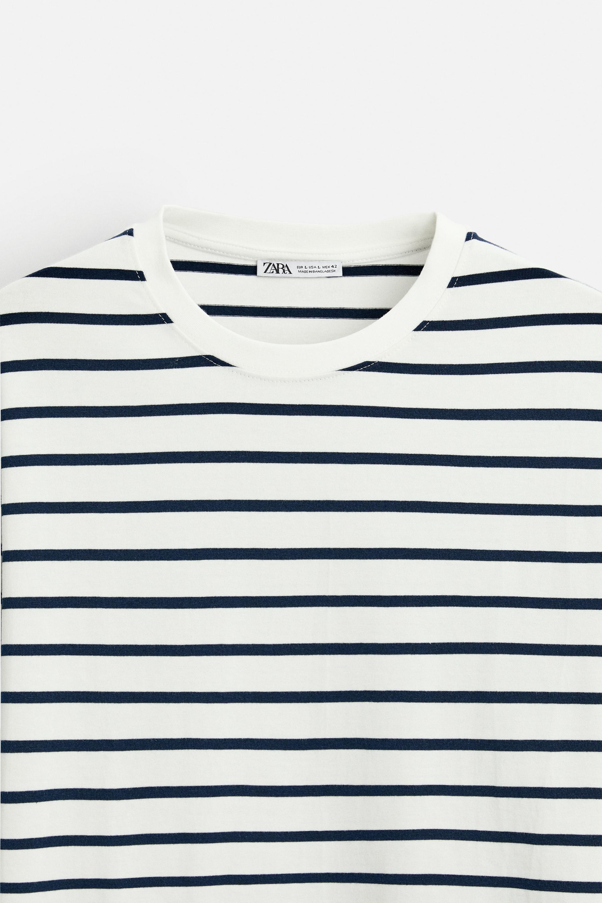 STRIPED T-SHIRT Product Image