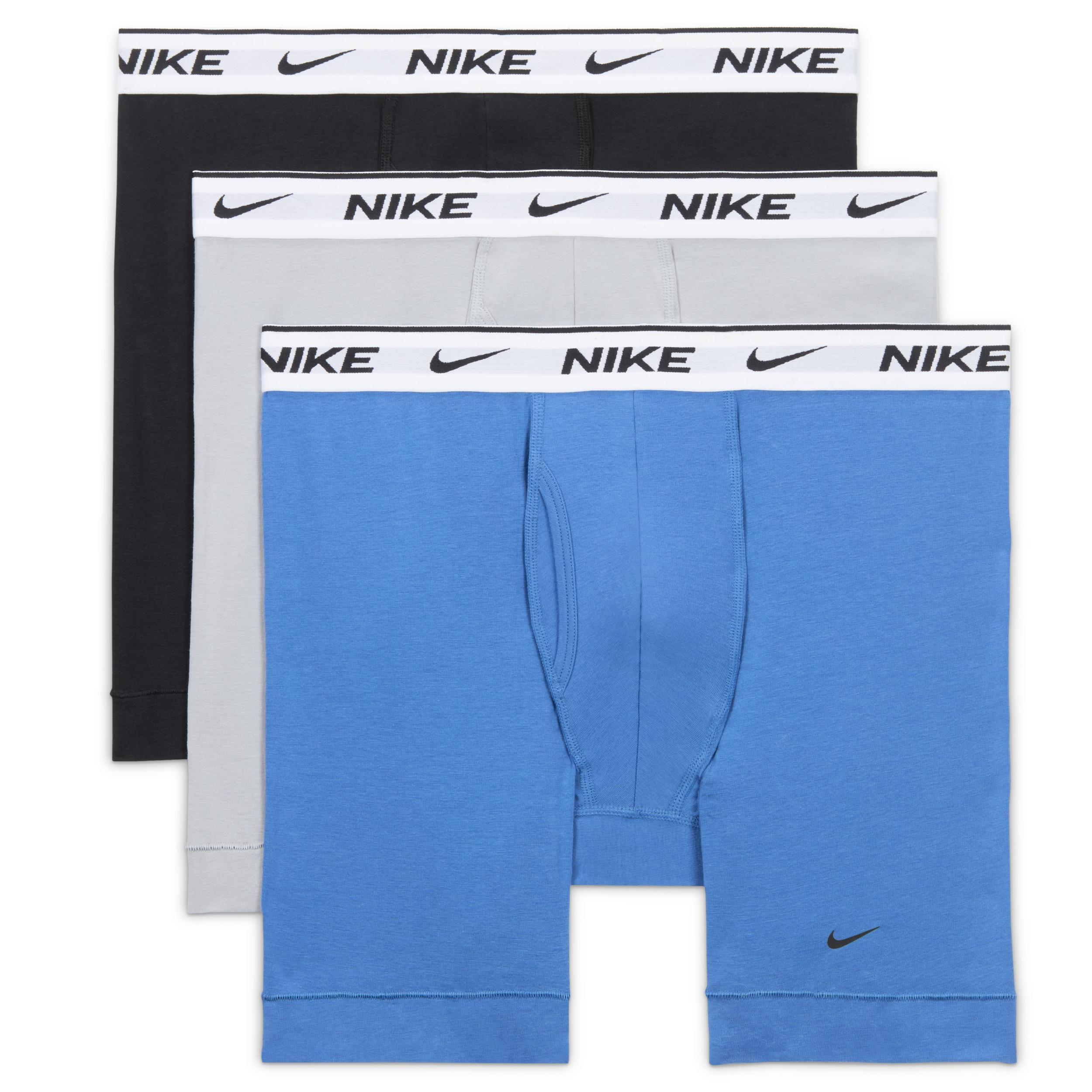 Nike Men's Dri-FIT Essential Cotton Stretch Boxer Briefs (3-Pack) Product Image