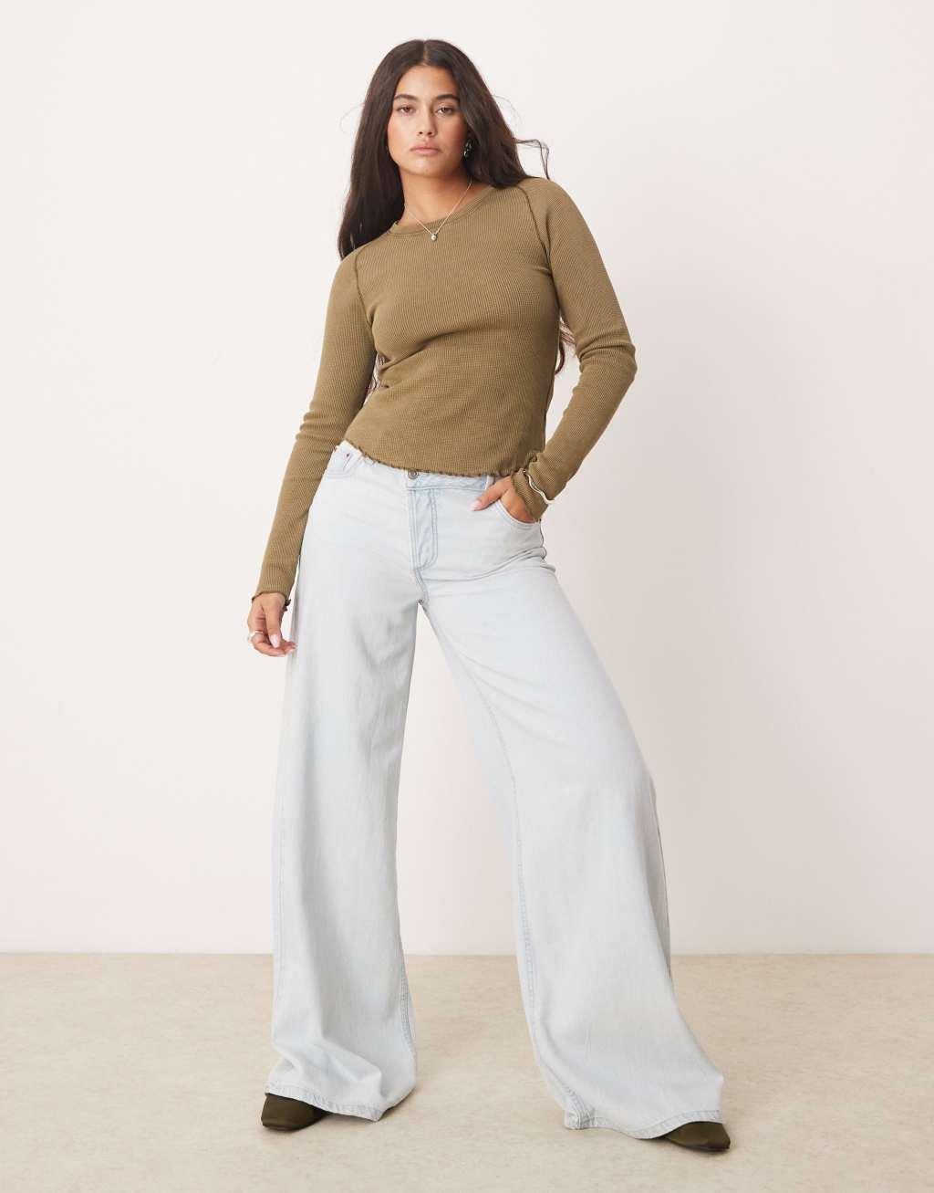 Free People easy does it long sleeve top in moss Product Image