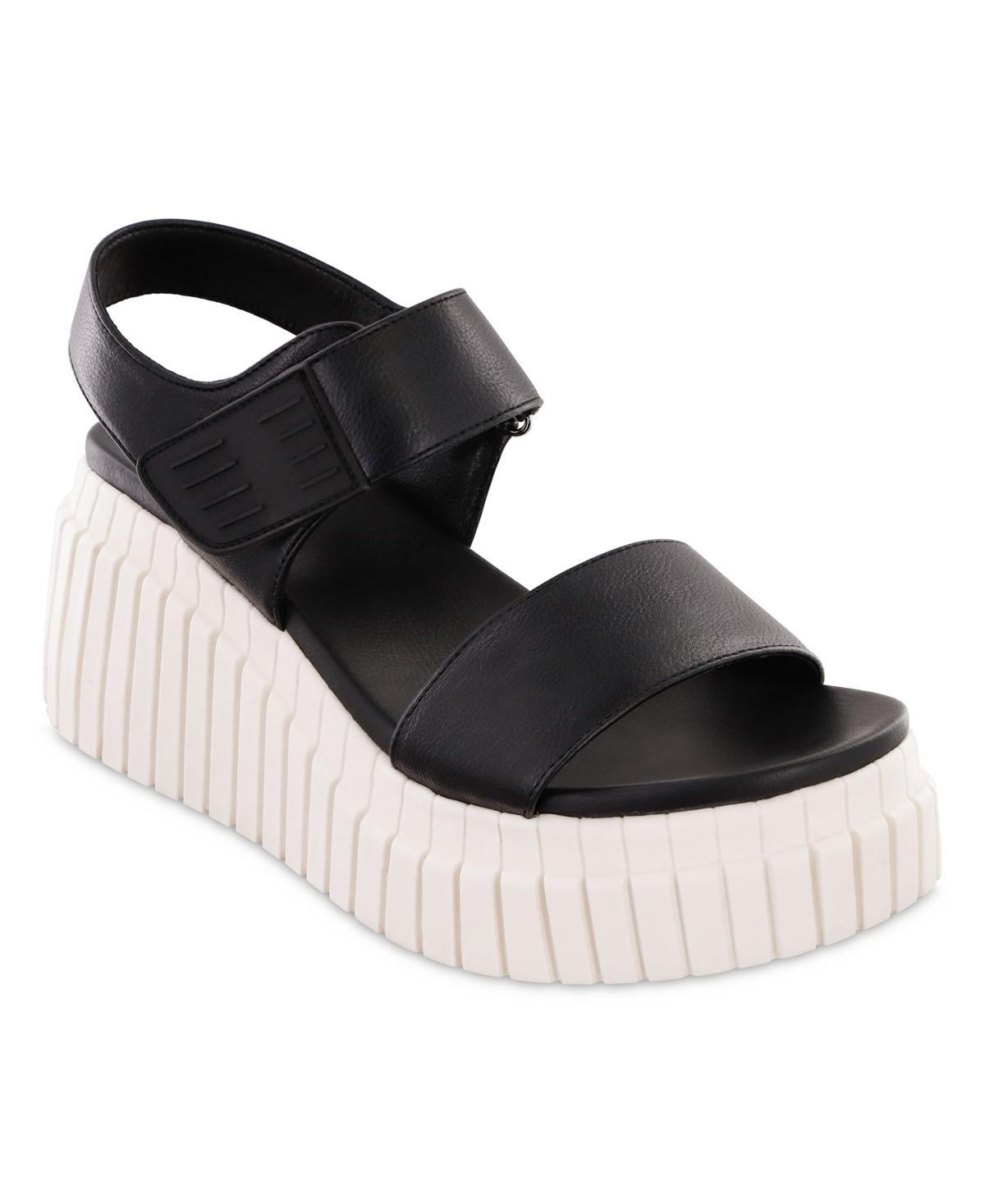 Mia Womens Yuri Wedge Sandals Product Image