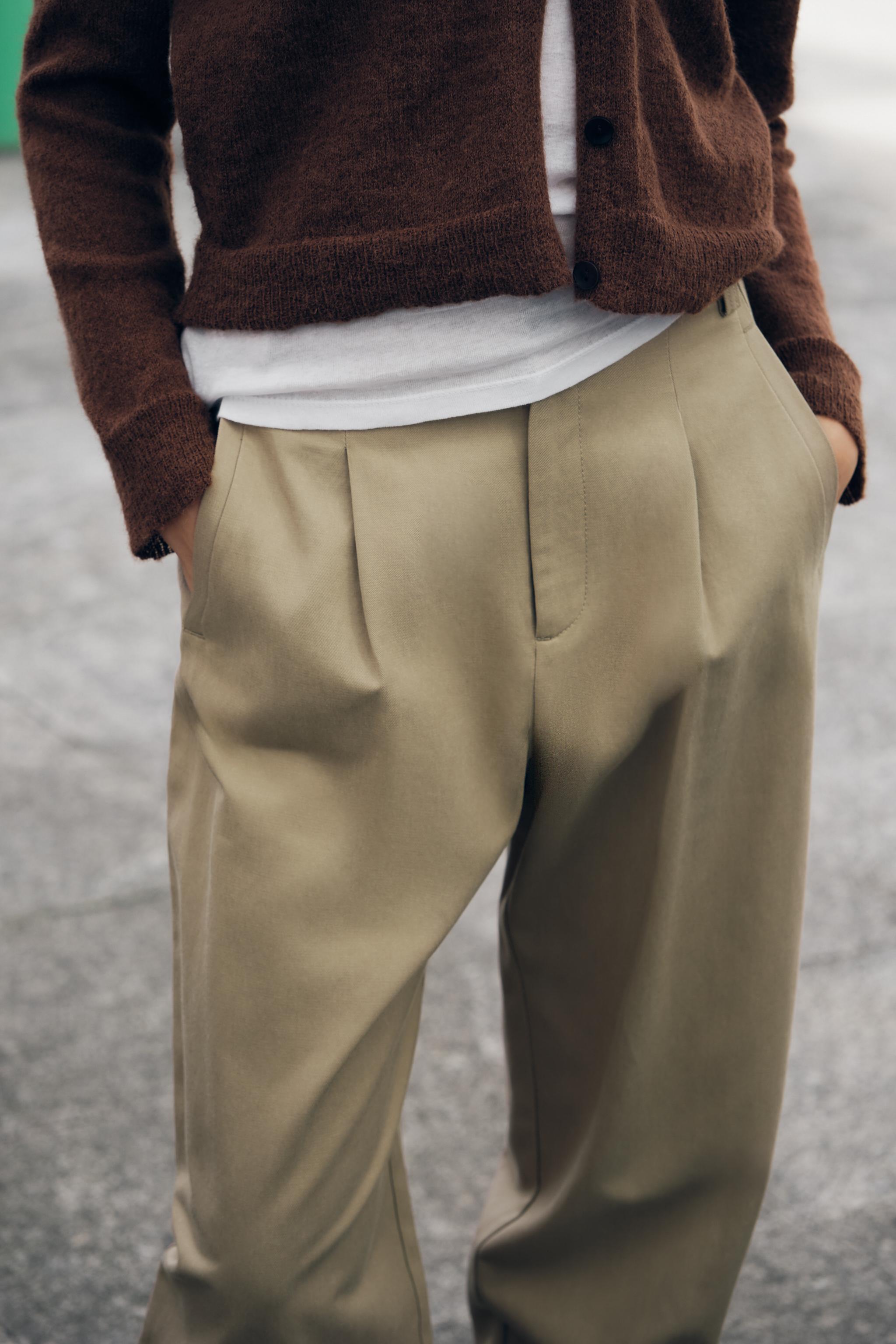 PLEATED BAGGY PANTS Product Image