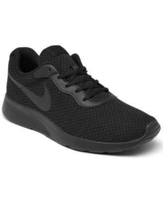 Nike Men's Tanjun Shoes Product Image