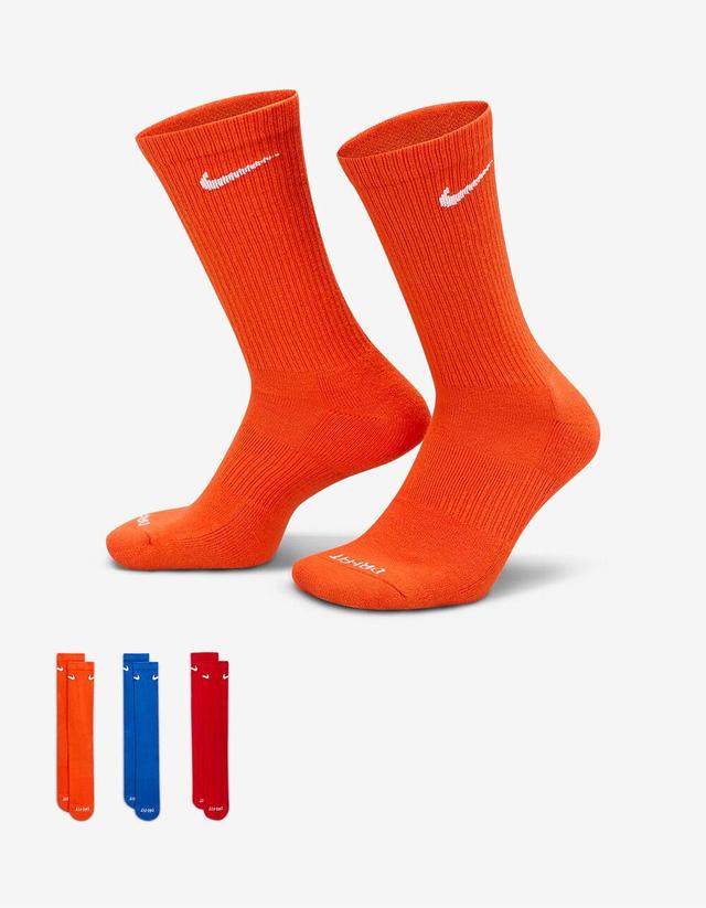 NIKE Everyday Plus Cushioned 3 Pack Crew Socks Product Image