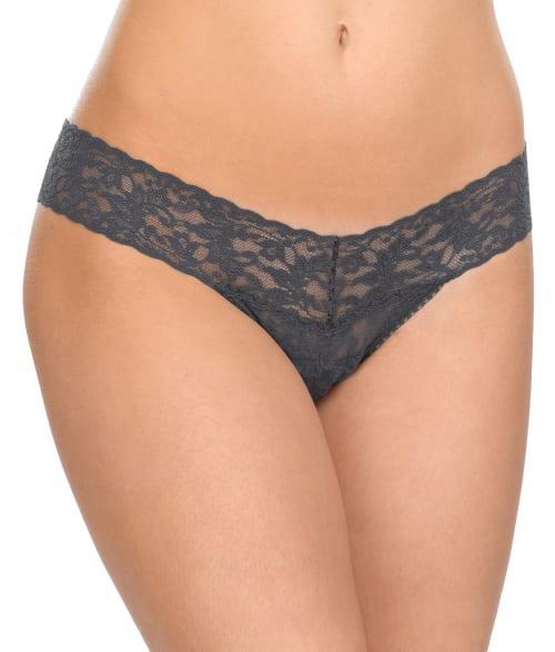 Signature Lace Low-Rise Thong Product Image