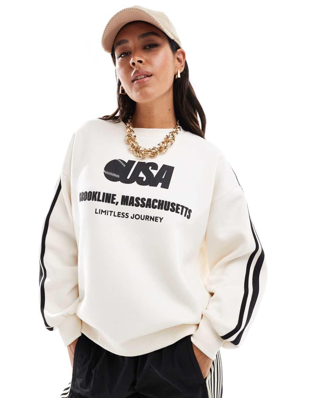 Pull&Bear USA graphic sweatshirt in off white Product Image