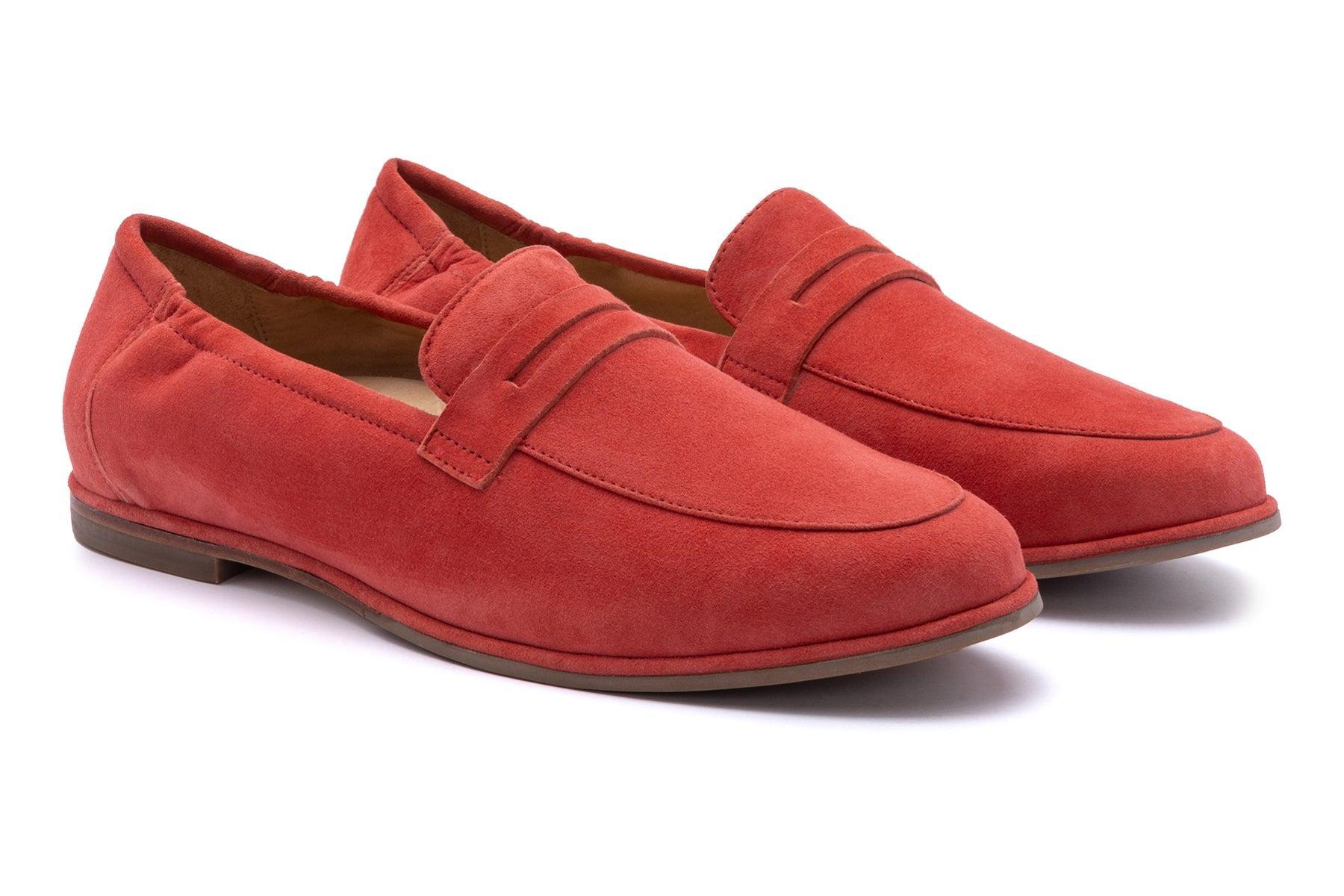 Strada Loafer Female Product Image