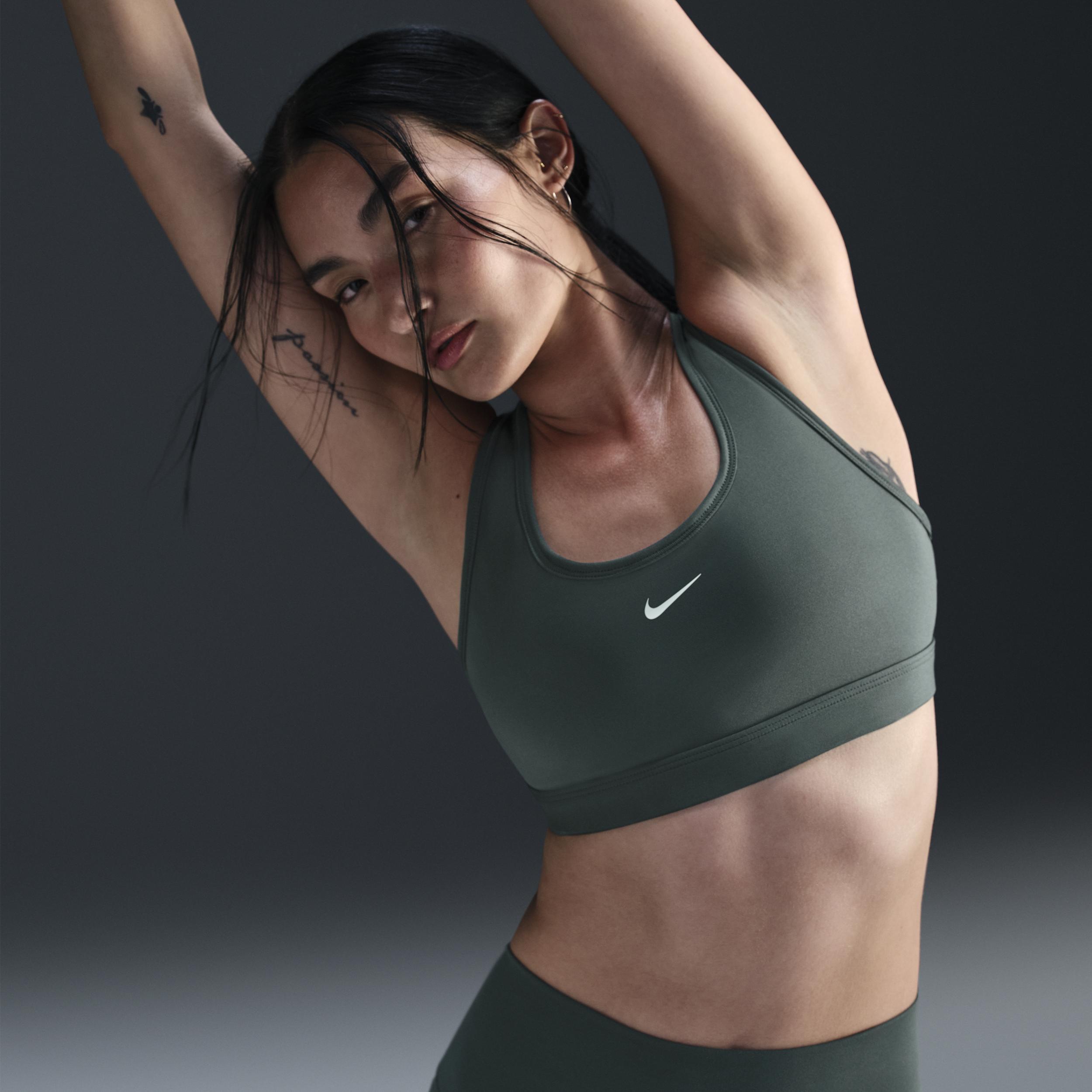 Nike Women's Swoosh Light Support Non-Padded Sports Bra Product Image