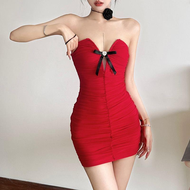 Sleeveless V-Neck Bow Accent Plain Mini Bodycon Dress Product Image