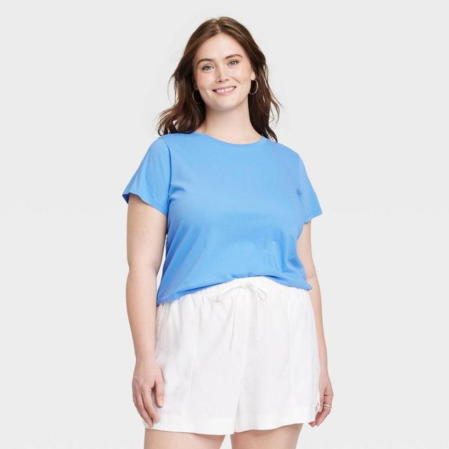 Womens Shrunken Short Sleeve T-Shirt - Universal Thread Blue 4X Product Image