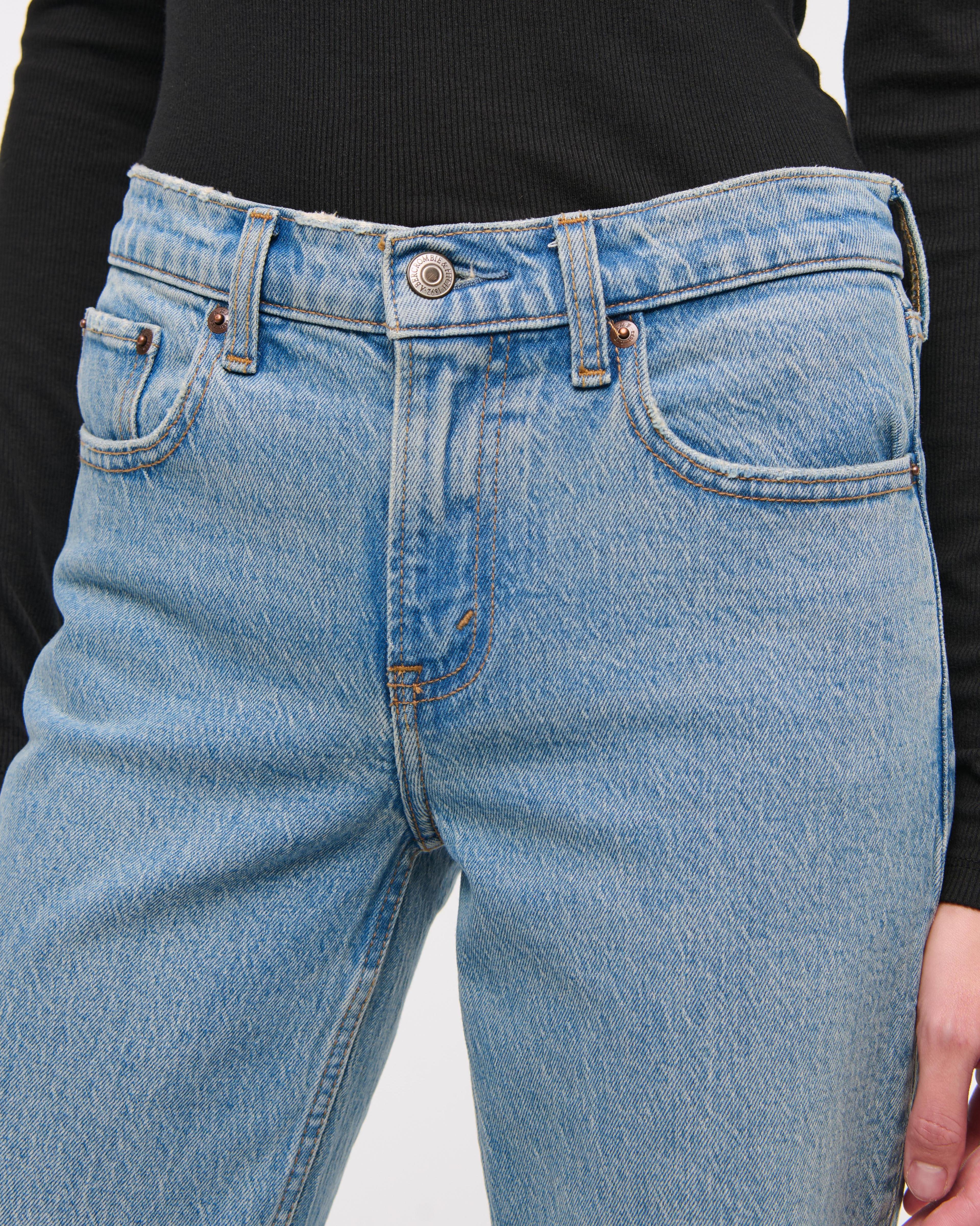 Mid Rise 90s Straight Jean Product Image