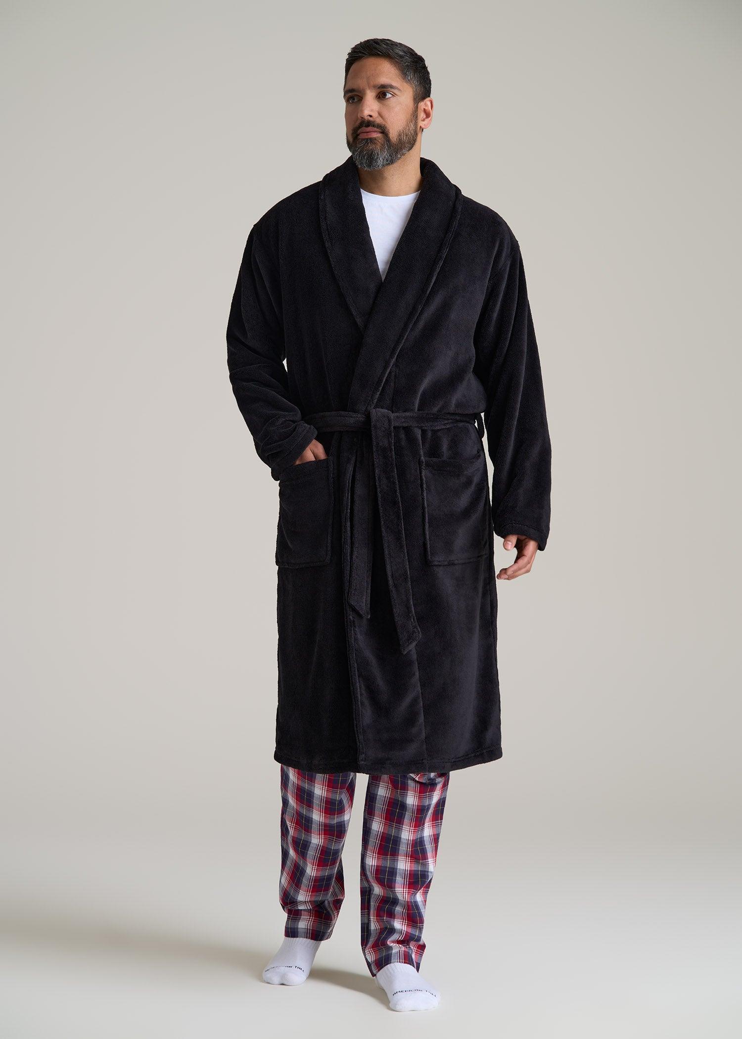 Tall Men's Robe in Black Product Image