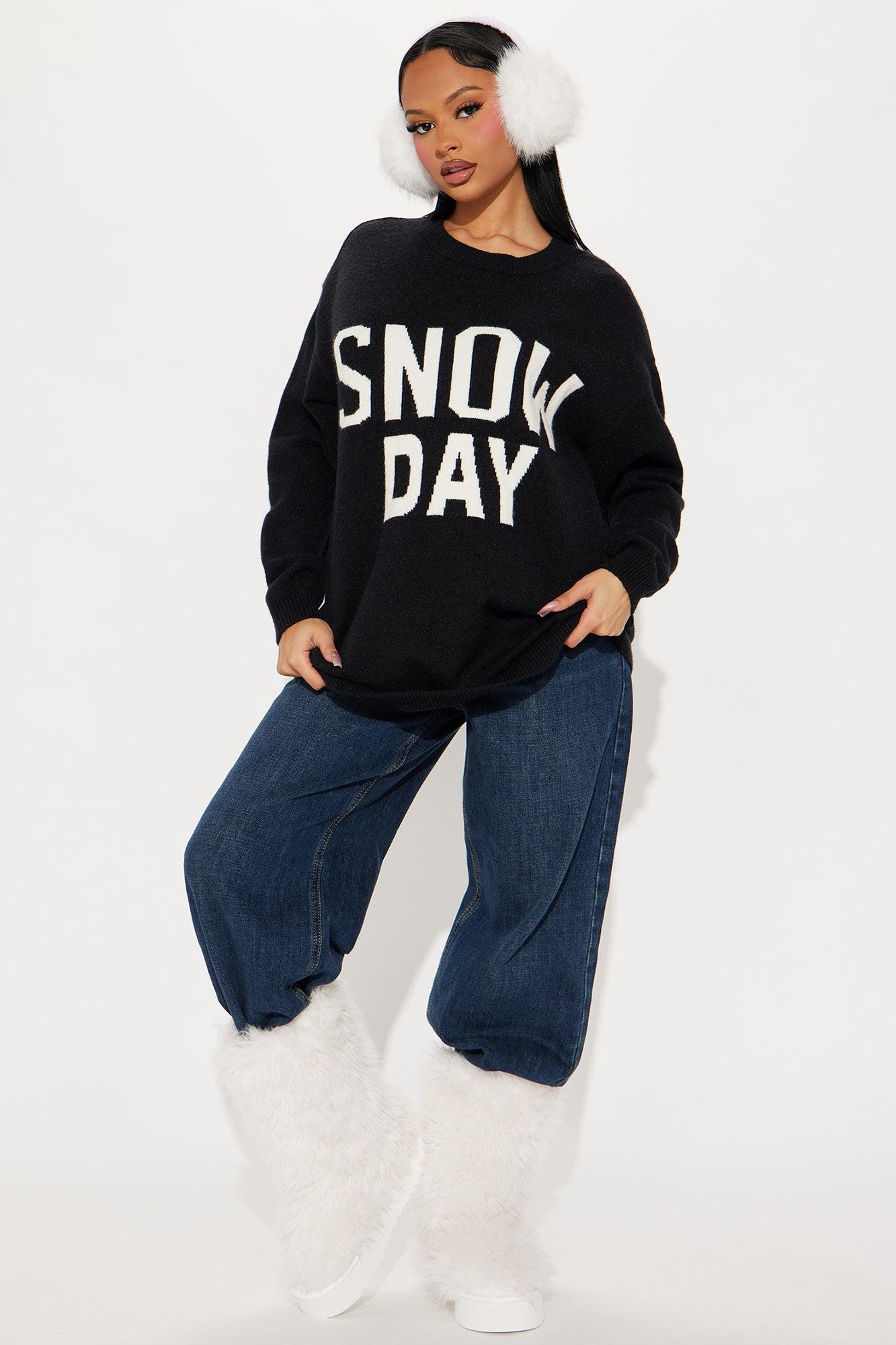 Snow Day Pullover Sweater - Black/White Product Image