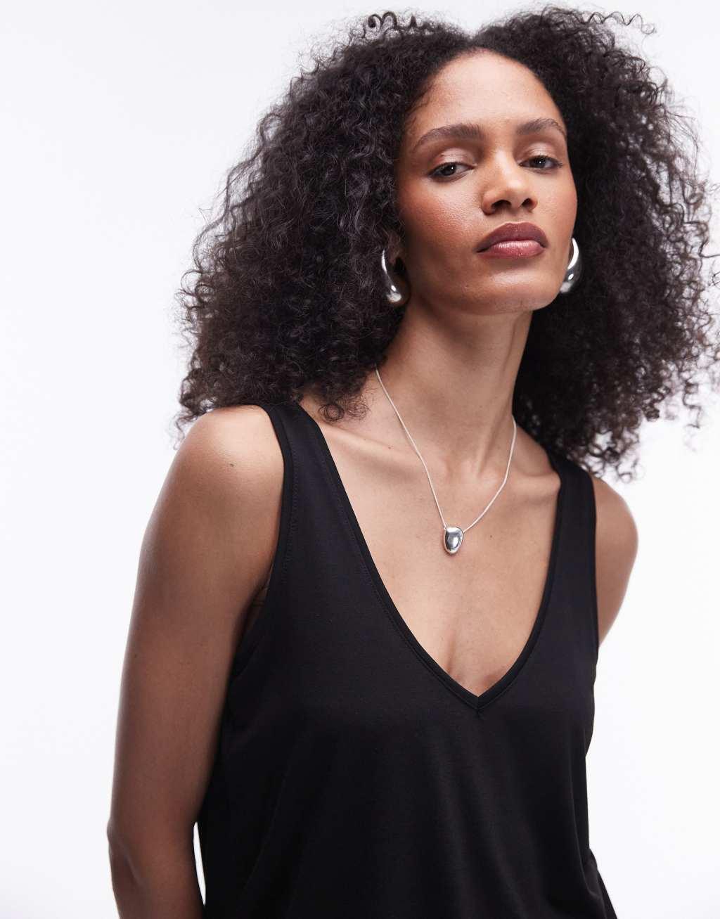 Topshop premium slouchy v neck tank top in black Product Image