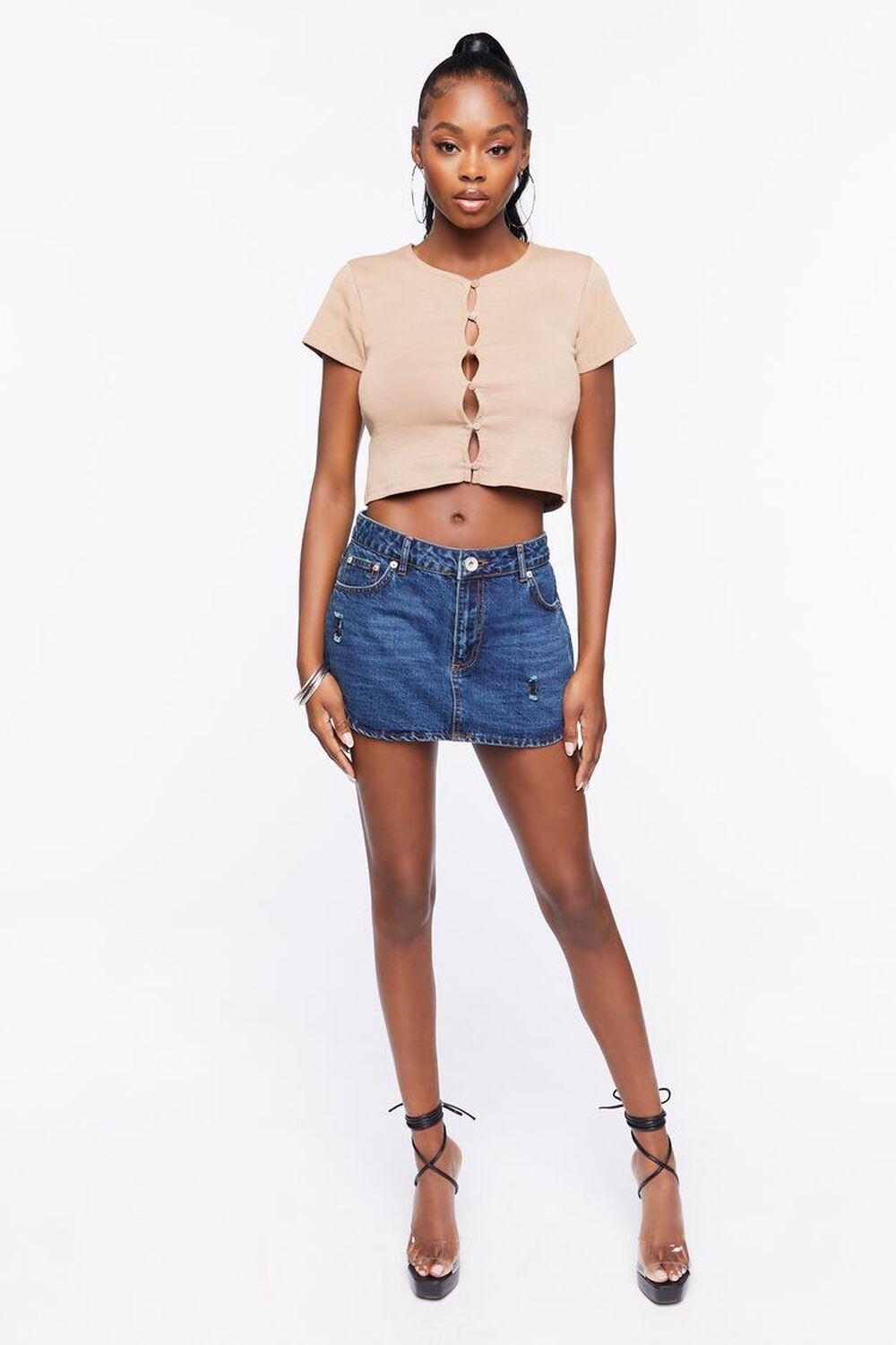 Seamless Cutout Cropped Tee | Forever 21 Product Image