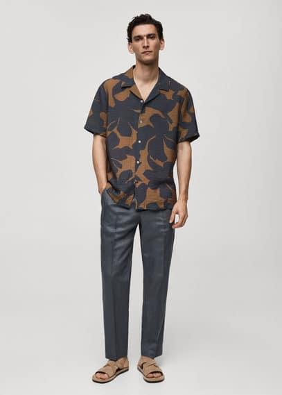 MANGO MAN - Regular fit texture printed shirt greyMen Product Image