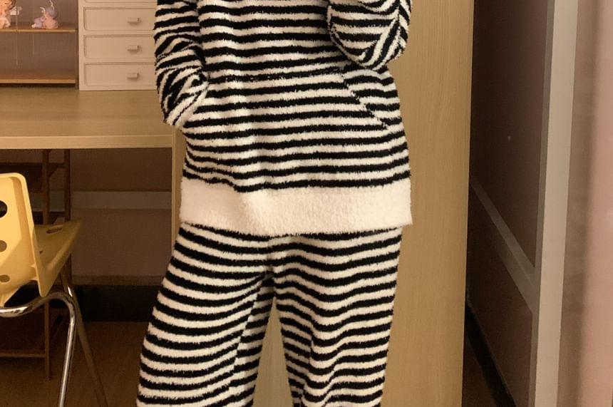 Striped Fleece Pajama Set Product Image