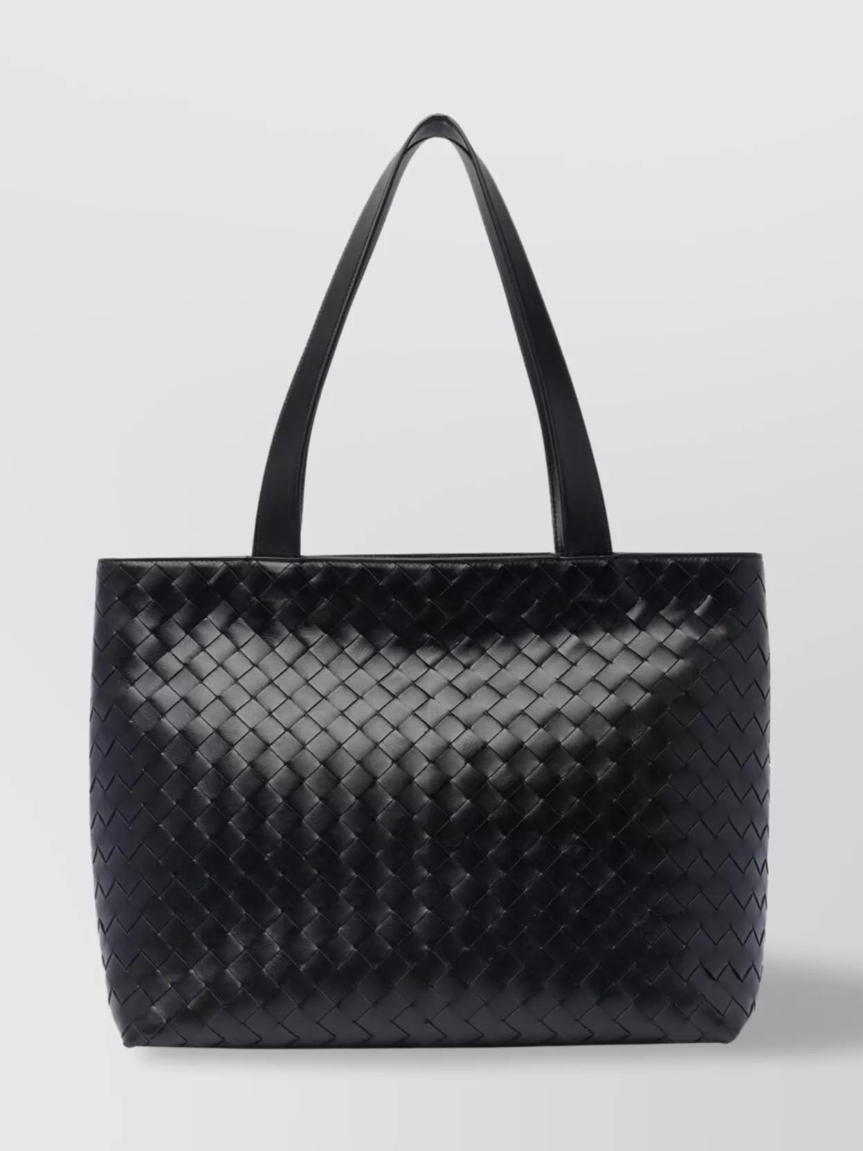 BOTTEGA VENETA Handbag In Black   Product Image