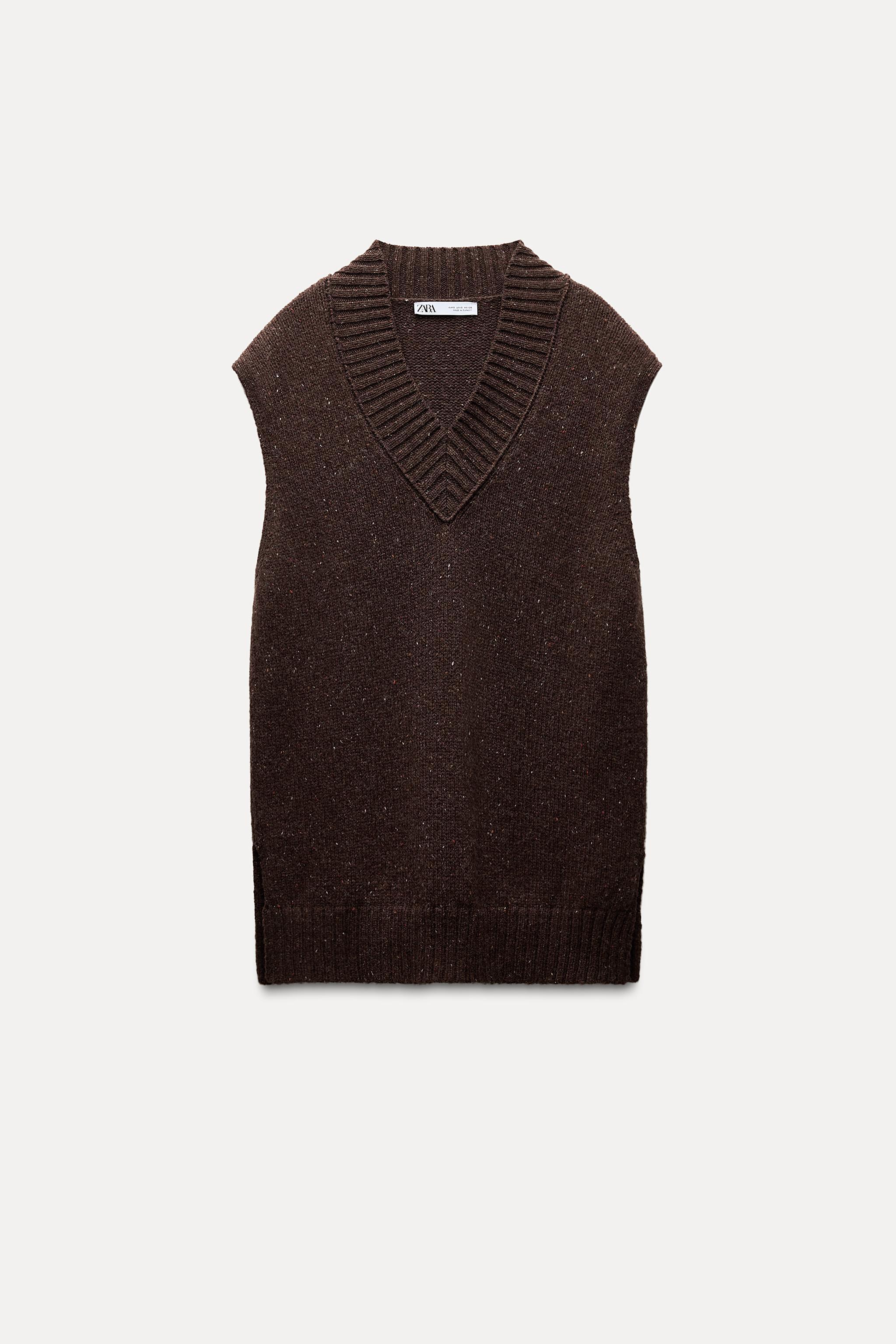 V-NECK KNIT SWEATER VEST Product Image