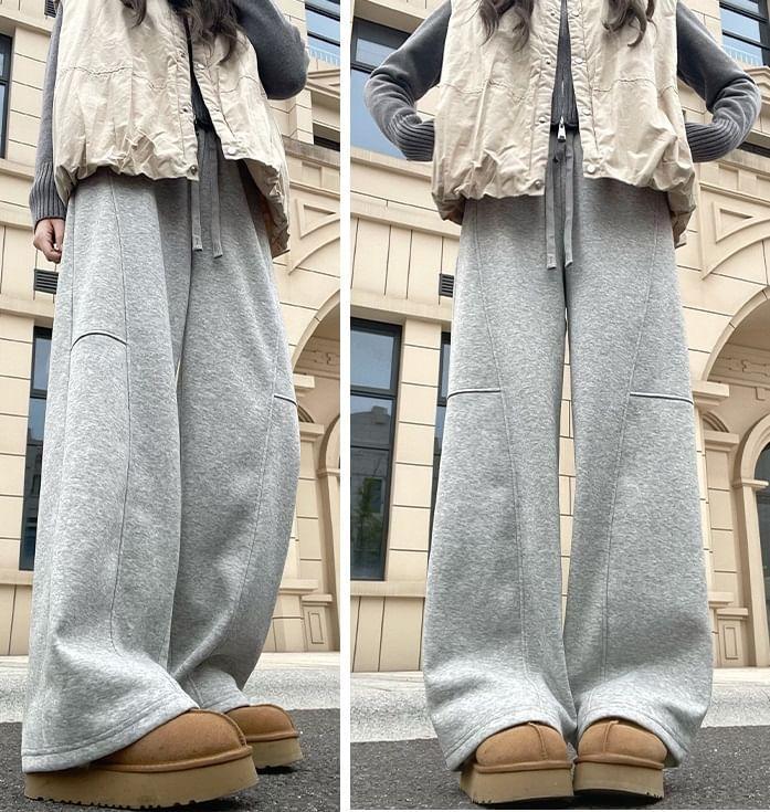 Drawstring Waist Plain Wide Leg Sweatpants Product Image