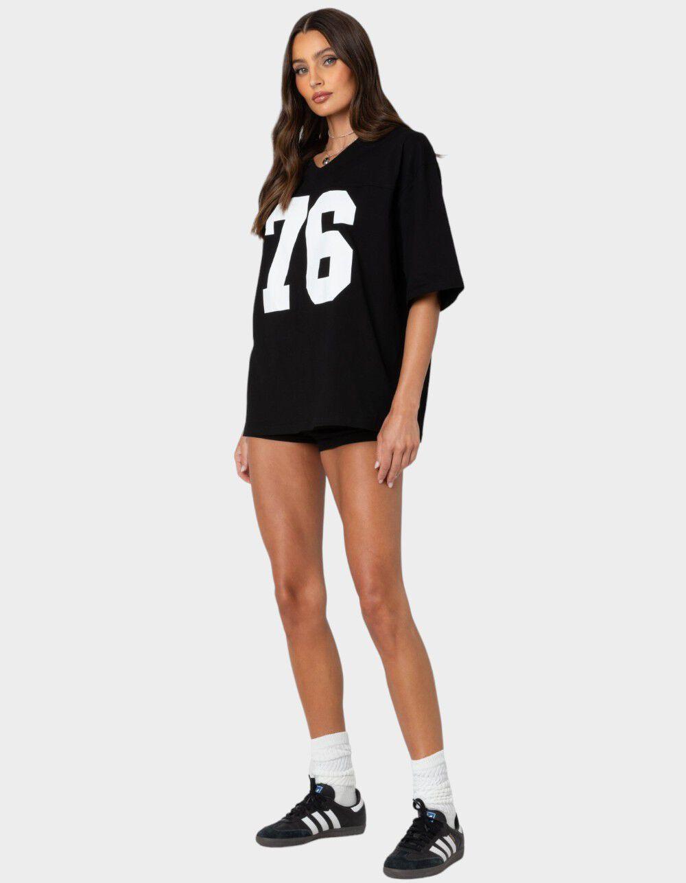 EDIKTED 76 Oversized Tee Product Image