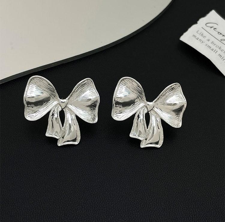 Polished Bow Alloy Stud Earring Product Image