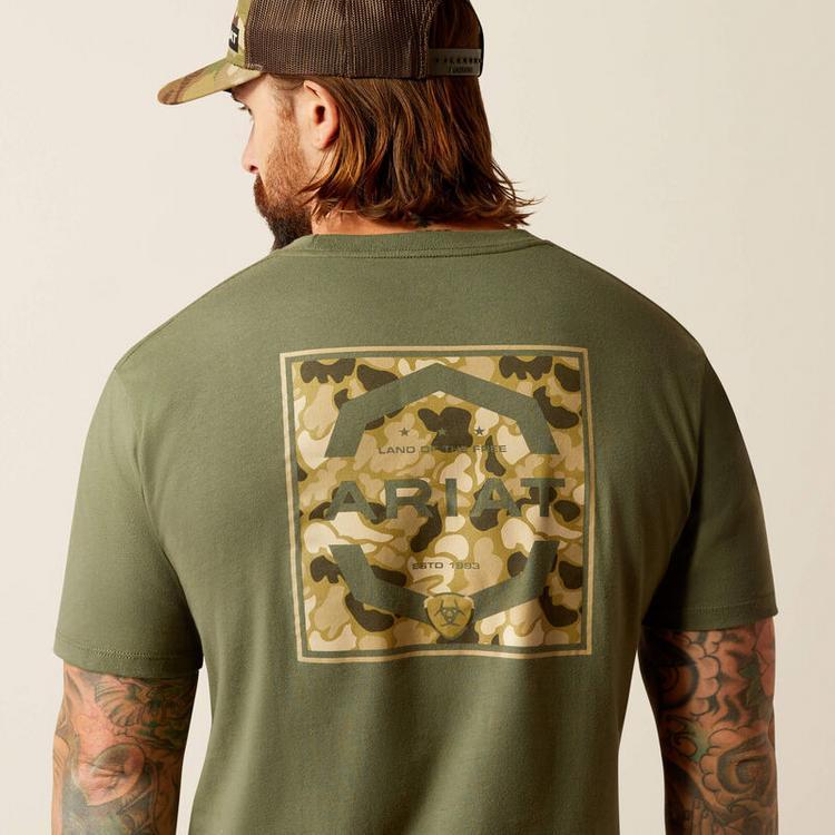 Ariat® Men's S/S Surplus Green Duck T-Shirt Product Image