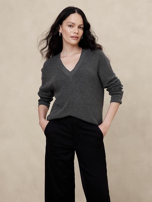 Ribbed Lightweight Sweater Product Image