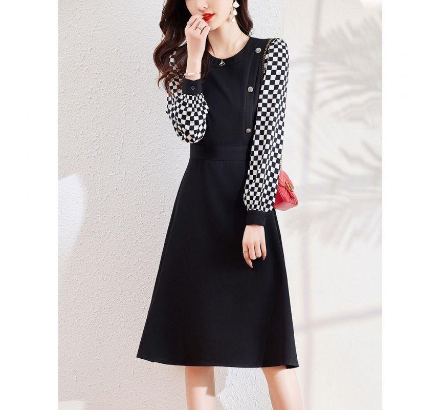 Long-Sleeve Scoop Neck Checker Panel Midi A-Line Dress Product Image