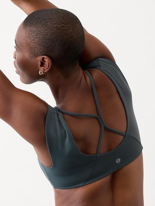 Cinch Built-In Bra Crop Tee Product Image