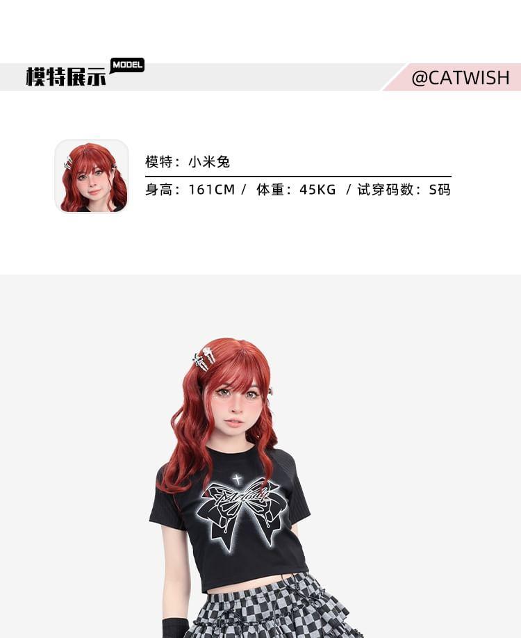 Set: Short-Sleeve Round Neck Bow Print Raglan Crop T-Shirt + Long Gloves Product Image