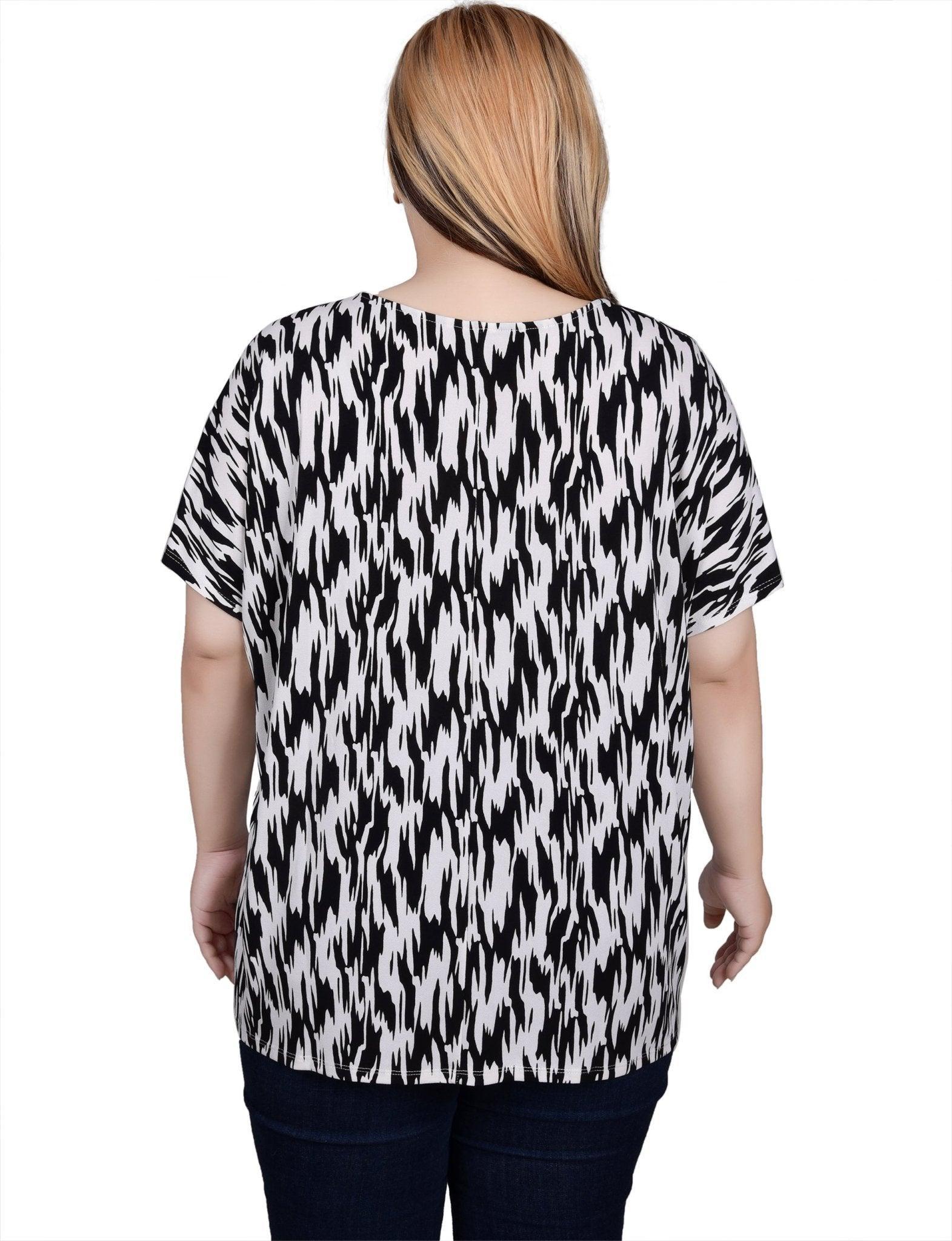 Short Sleeve Extended Sleeve Tunic Top - Plus Product Image