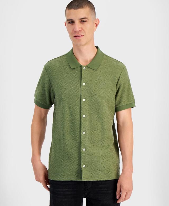 Guess Mens Gavin Relaxed Fit Textured Short Sleeve Button-Front Shirt Product Image