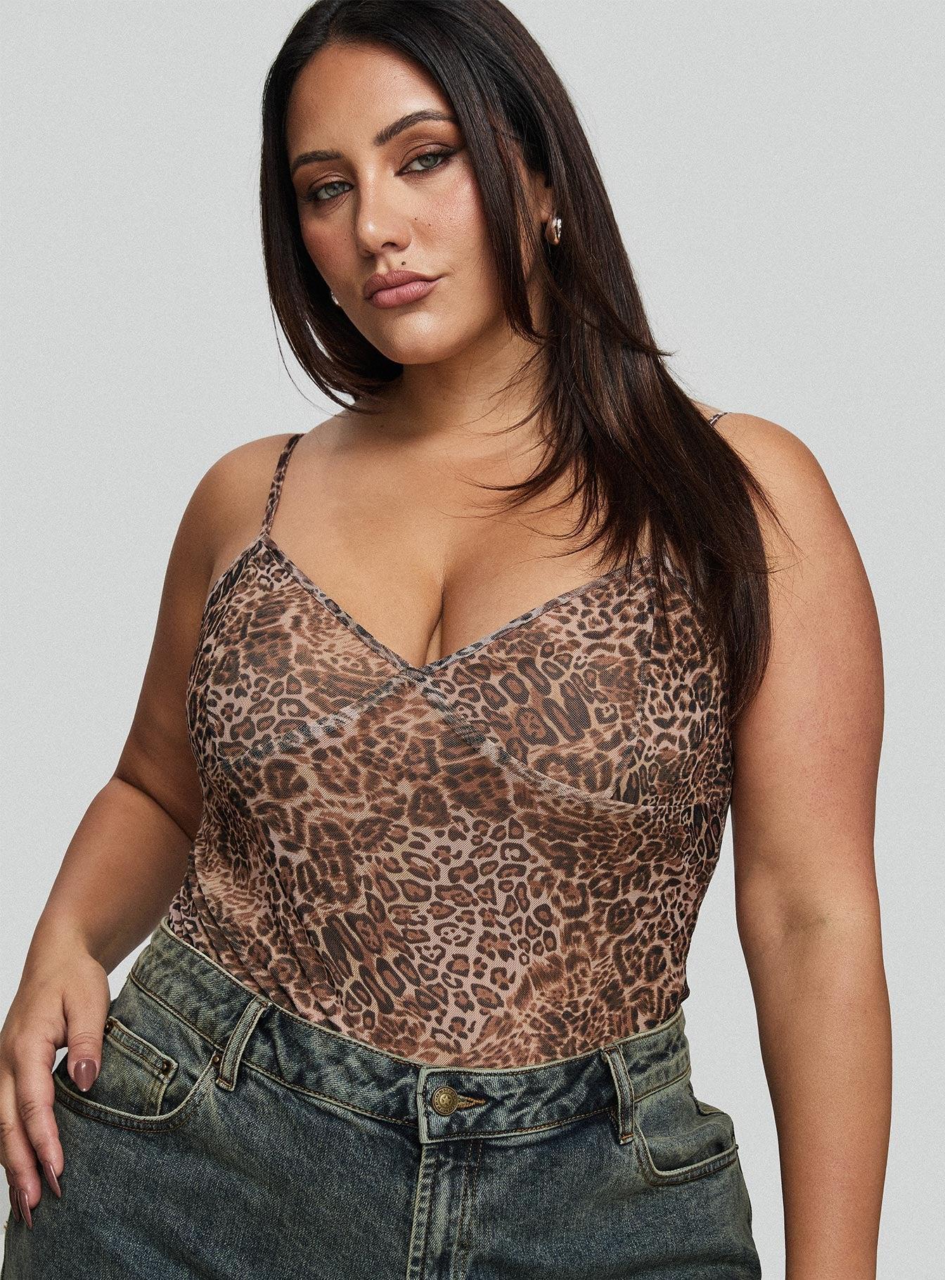 Elixia Bodysuit Leopard Curve Product Image