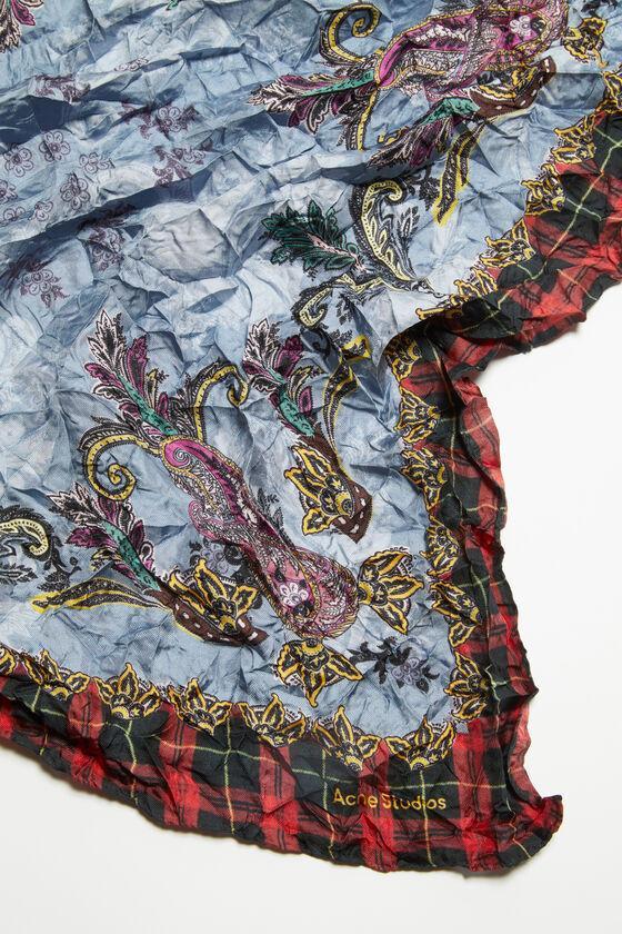 Print silk scarf Product Image